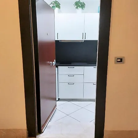 Break Apartment